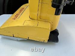 Carpet Pro Vacuum CPU-1T Heavy Duty Commercial Cleaner works good w some attachm